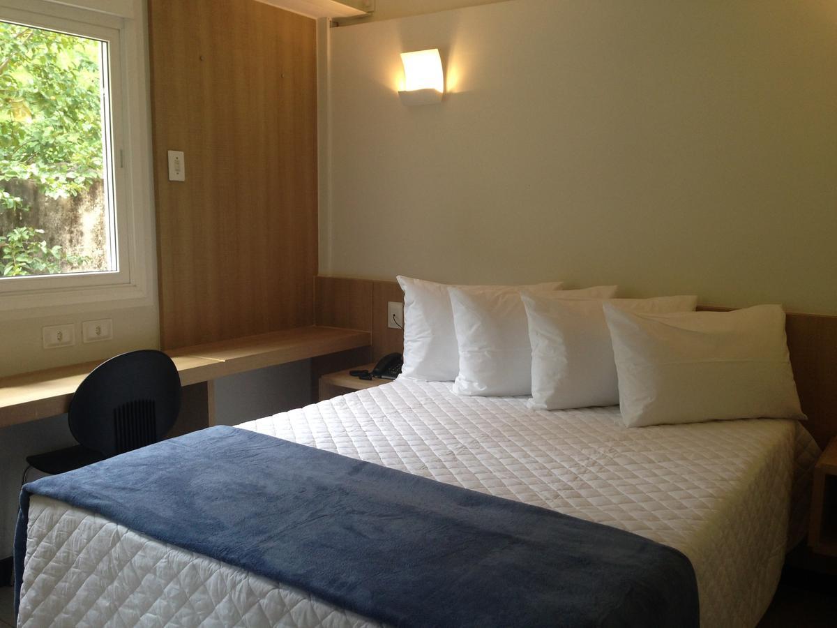 Hotel Cotoches Abre Campo Quarto foto